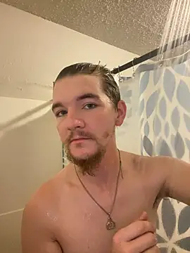 Snapshot of Horus1922 chatting on February 13, 2:39 pm Horus1922 online show from February 13, 2:39 pm