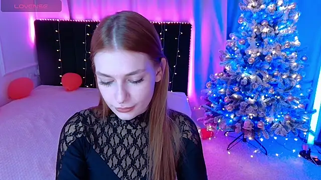 Snapshot of Alisa_Wood chatting on February 24, 3:24 pm Alisa Wood online show from February 24, 3:24 pm