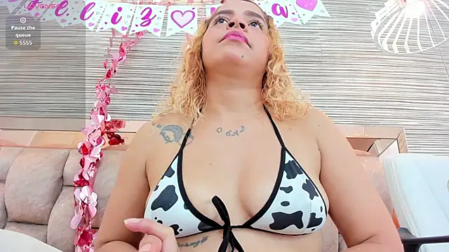 Snapshot of rossy_roose chatting on February 11, 7:36 pm rossy roose online show from February 11, 7:36 pm