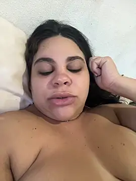 Adriputinha online show from March 9, 8:12 pm