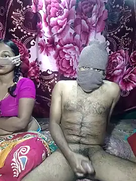 Snapshot of Tiay_009 chatting on February 22, 4:19 pm Tiay 009 online show from February 22, 4:19 pm