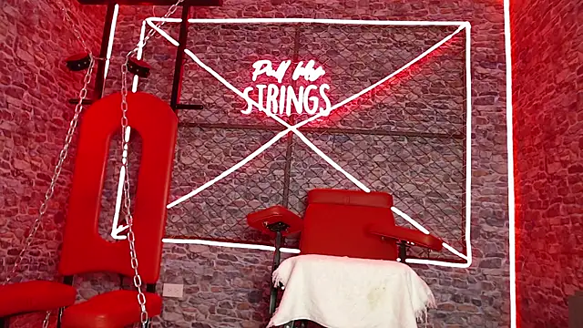 Snapshot of FemNoa chatting on February 14, 1:11 pm FemNoa online show from February 14, 1:11 pm