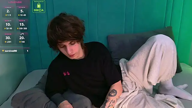 HoogWilder online show from March 28, 8:21 pm