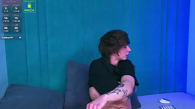 HoogWilder online show from March 5, 8:38 pm