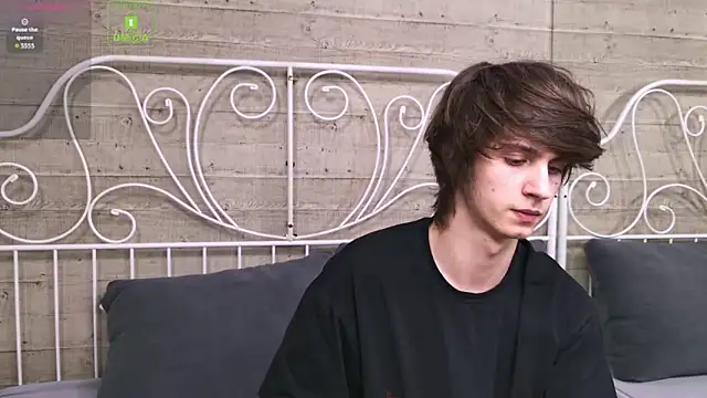 HoogWilder online show from March 21, 8:24 pm