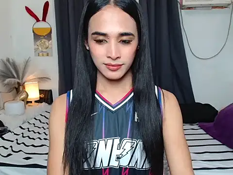 Gwenstacy30 online show from March 5, 6:21 am