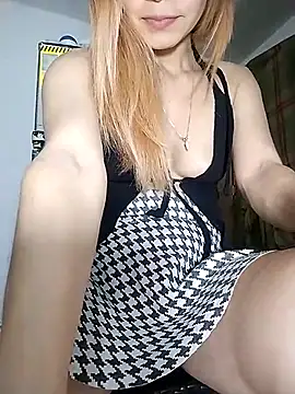 Snapshot of Katestar77 chatting on February 26, 7:19 am Katestar77 online show from February 26, 7:19 am