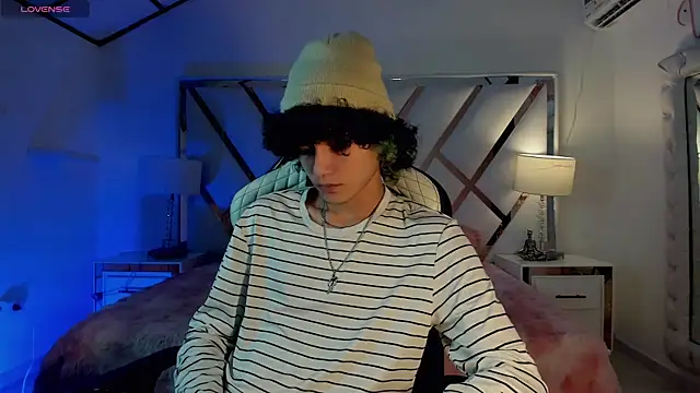 thanier 18 online show from May 10, 7:27 pm