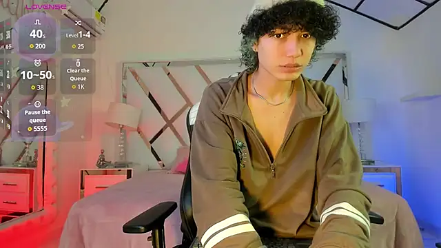 thanier 18 online show from April 5, 6:47 pm