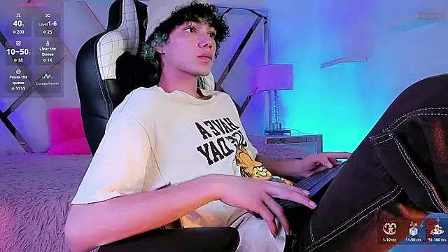 thanier 18 online show from March 13, 7:19 pm