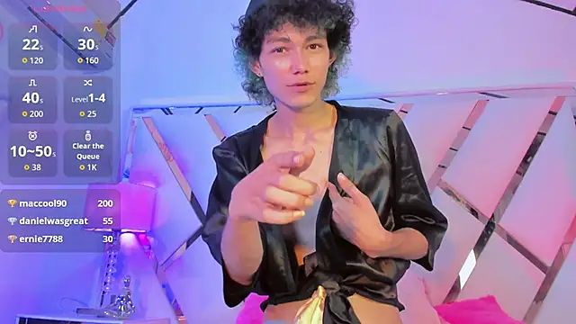 thanier 18 online show from March 8, 2:04 am