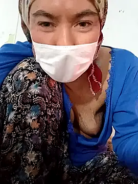 turbanlim07 online show from February 5, 6:15 pm