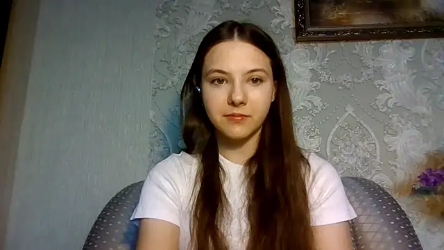 YuniNeko online show from April 5, 6:09 am