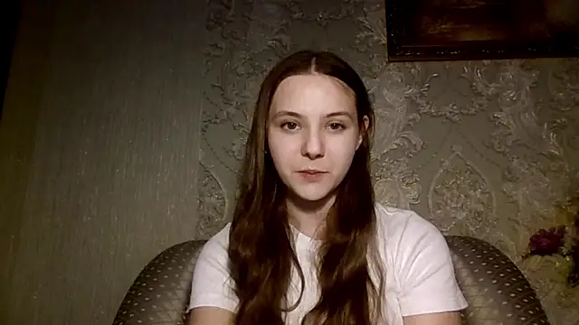 YuniNeko online show from April 13, 4:00 pm