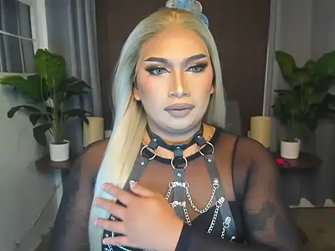 Snapshot of AmandaFlaire_ chatting on July 8, 12:50 pm AmandaFlaire online show from July 8, 12:50 pm