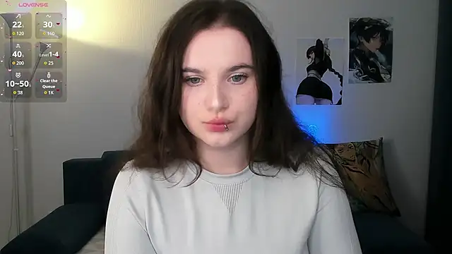 chloe dashh online show from February 22, 8:21 pm