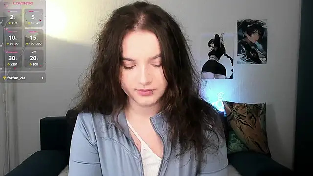 chloe dashh online show from March 13, 8:36 pm