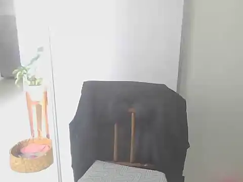 willyhot hot online show from April 28, 12:53 pm