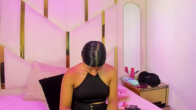 Vaneline2 online show from April 9, 3:51 pm