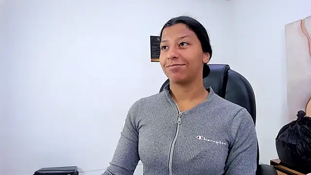 Vaneline2 online show from March 19, 8:53 pm