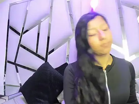 Vaneline2 online show from February 20, 9:17 pm