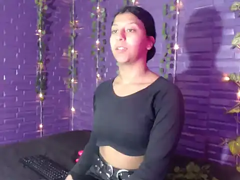 Vaneline2 online show from April 21, 3:29 pm