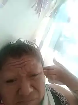 perrit17 online show from April 4, 3:18 pm