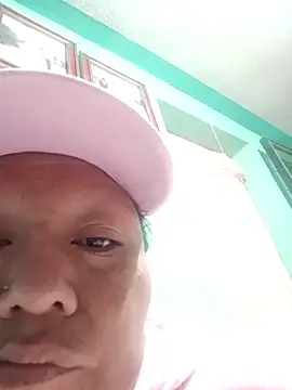 perrit17 online show from March 22, 5:32 am