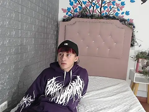 Snapshot of Damian20261 chatting on February 17, 5:10 pm Damian20261 online show from February 17, 5:10 pm