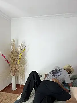 MaxyRyan online show from February 7, 12:57 pm