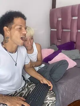 MaxyRyan online show from February 21, 12:51 pm