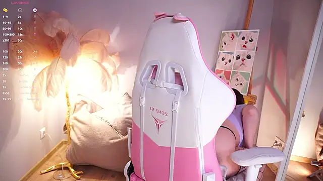 SinfulMoves online show from March 13, 3:06 pm