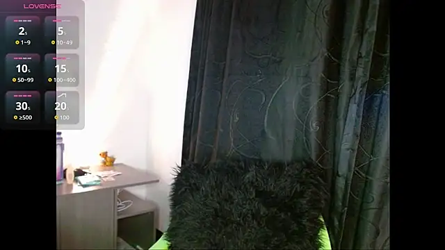 lexyblake10 online show from February 9, 11:58 pm