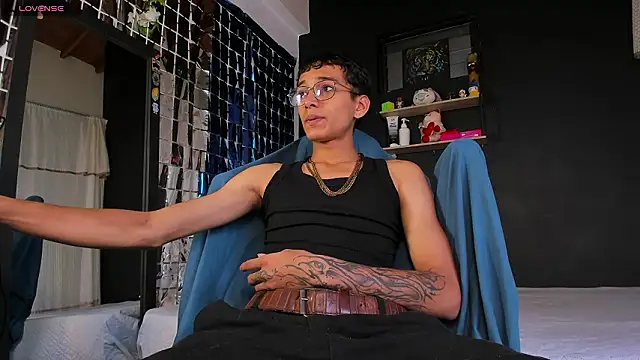  Josh Moon  online show from March 19, 3:12 pm