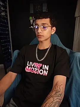  Josh Moon  online show from March 10, 8:46 pm