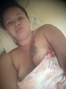 Snapshot of brunaahot chatting on February 24, 5:14 pm brunaahot online show from February 24, 5:14 pm