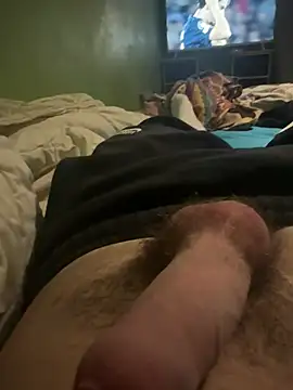 Snapshot of bouillant25ans chatting on April 8, 9:05 pm bouillant25ans online show from April 8, 9:05 pm