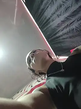 CharlotteKravizz online show from February 27, 3:23 pm