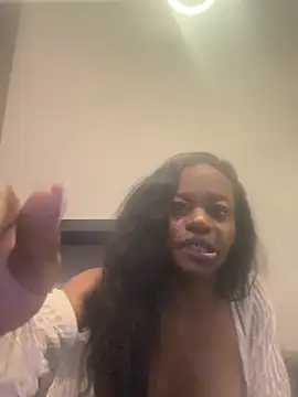 LexiLong online show from February 4, 8:59 pm