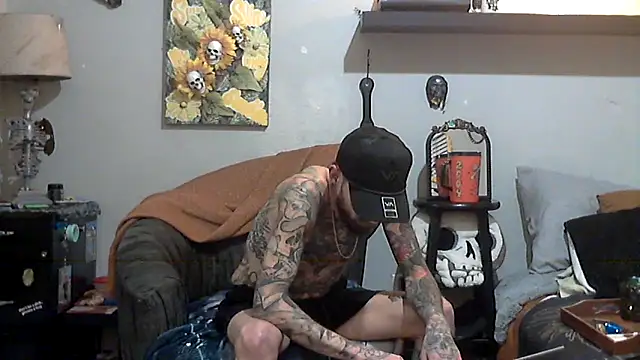 Snapshot of F_D_R_ chatting on March 2, 6:03 am F D R online show from March 2, 6:03 am