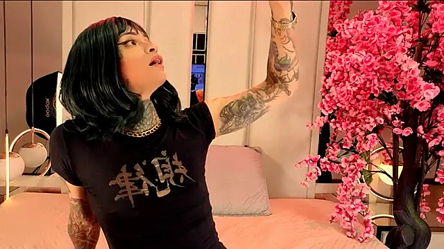 Snapshot of Misakiseis1 chatting on February 22, 12:29 pm Misakiseis1 online show from February 22, 12:29 pm