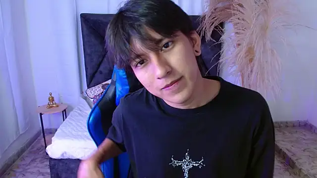 nikoo 18 online show from February 17, 1:41 pm