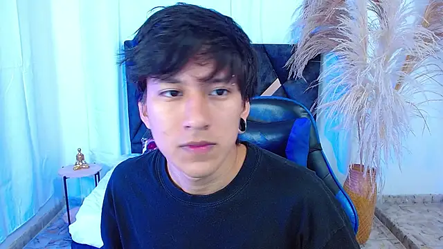 nikoo 18 online show from February 6, 1:29 pm