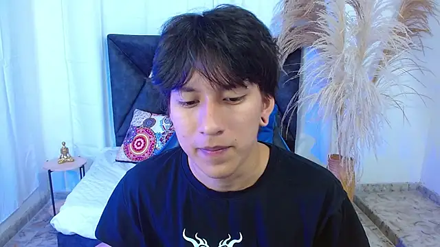 nikoo 18 online show from February 10, 1:32 pm