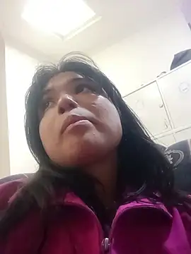 Maggyx online show from June 26, 2:01 pm