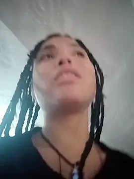 Snapshot of Maggyx chatting on February 25, 1:22 pm Maggyx online show from February 25, 1:22 pm