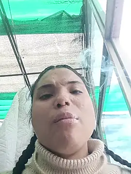 Maggyx online show from May 26, 1:20 pm