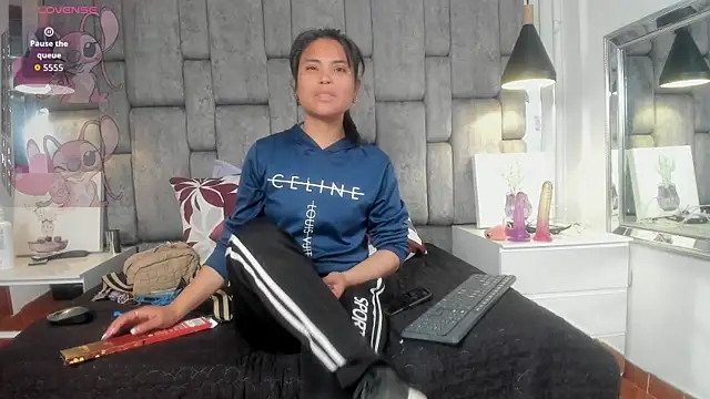 Maggyx online show from July 8, 1:56 pm