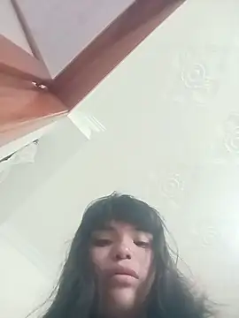 Maggyx online show from March 22, 1:56 pm