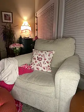 mooviebaby online show from February 19, 7:16 am